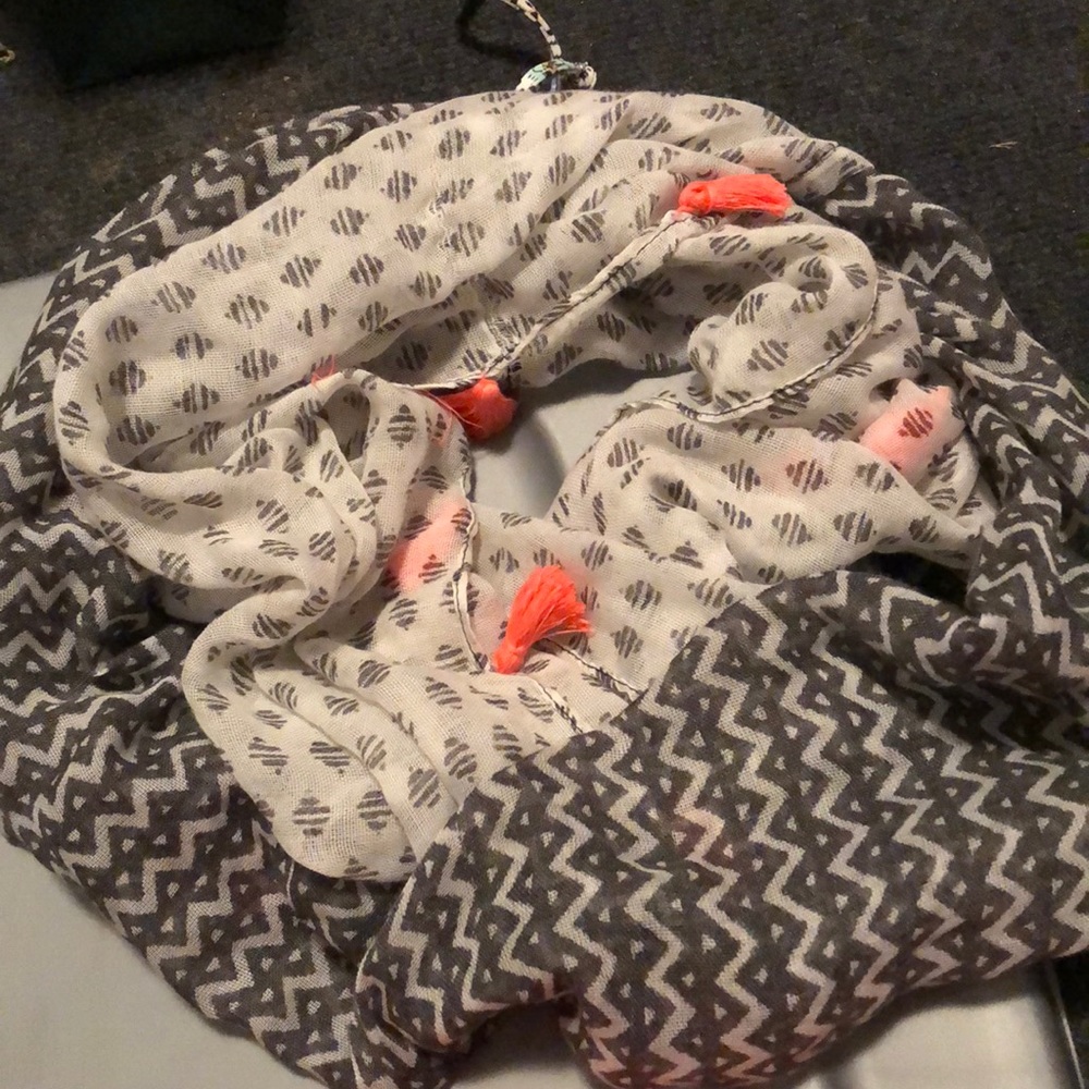 Scarf